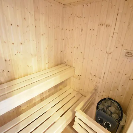 5-zimmer-ferienunterkunft In Mit Garten